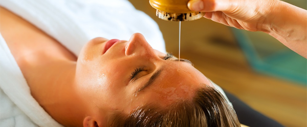 Shirodhara Treatment